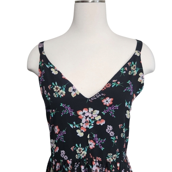 EUC GAP BLACK W/PINK FLORAL CRISS-CROSSED STRAPPY BACK MAXI  SUNDRESS SIZE 12 - Picture 6 of 11
